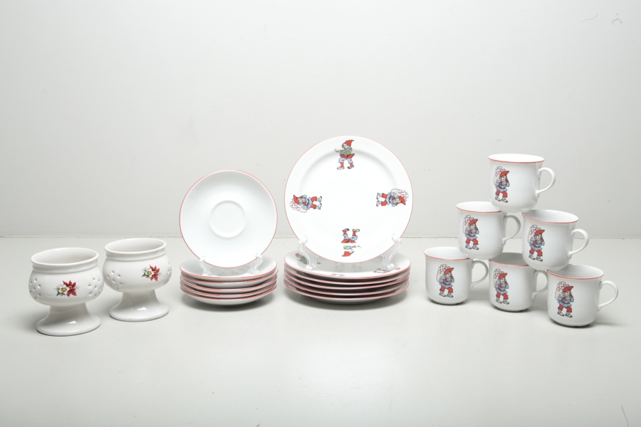 Servisdelar med julmotiv, 18 delar_2243a_8dbb9037e182475_lg.jpeg